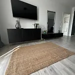 Poznan Airport Bara Nowo Business Baranowo (Gmina Tarnowo Podgorne)