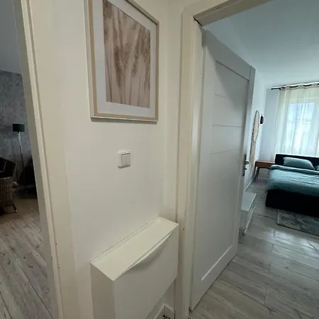 Daire Airport Regata Kiekrz Lotnisko