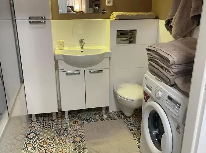 Poznan Airport Bara Nowo Business * Baranowo (Gmina Tarnowo Podgorne)