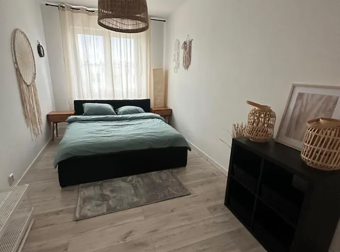 Poznan Airport Bara Nowo Business